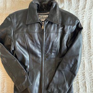 Women's Black Leather jacket THINSULATE WARM! Medium